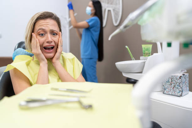 Best Broken Tooth Emergency  in Prospect Heights, IL